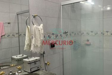 Casa &agrave; venda - 144m&sup2; - Centro