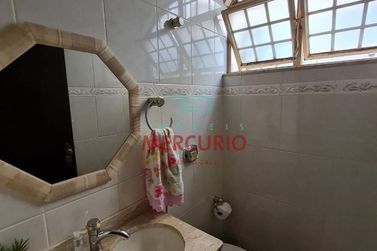 Casa &agrave; venda - 210m&sup2; - Vila Nova Cidade Universit&aacute;ria