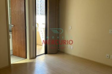 Apartamento &agrave; venda - 74m&sup2; - Vila Santa Tereza