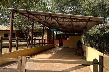 Ch&aacute;cara &agrave; venda - 719m&sup2; - Ch&aacute;caras Bauruenses