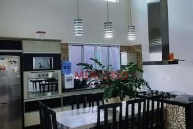 Casa &agrave; venda - 350m&sup2; - Residecial Primavera
