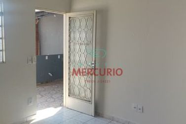 Casa &agrave; venda - 242m&sup2; - Vila Nova Nip&ocirc;nica