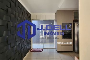 Casa &agrave; venda - 330m&sup2; - Vila Nova Santa Luzia