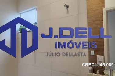 Casa &agrave; venda - 230m&sup2; - Jardim Terra Branca