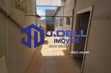 Casa &agrave; venda - 200m&sup2; - Vila Monlevade