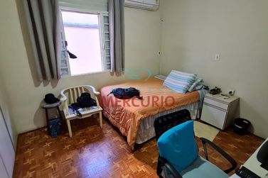 Casa &agrave; venda - 210m&sup2; - Vila Nova Cidade Universit&aacute;ria