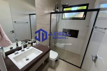 Casa &agrave; venda - 600m&sup2; - Shangri-la