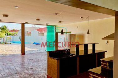 Casa &agrave; venda - 300m&sup2; - Vila Souto