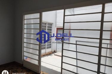 Casa para alugar - 396m&sup2; - Universitaria