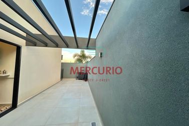 Casa &agrave; venda - 236m&sup2; - Morada Do Sol