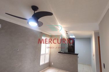 Apartamento &agrave; venda - 45m&sup2; - Vila Serr&atilde;o
