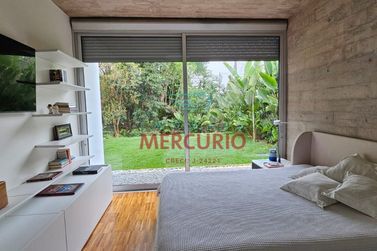 Casa &agrave; venda - 316m&sup2; - Jardim Shangri-L&aacute;