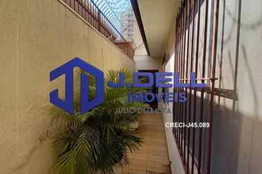 Casa &agrave; venda - 538m&sup2; - Vila Guedes de Azevedo