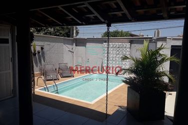 Casa &agrave; venda - 170m&sup2; - Vila Universit&aacute;ria