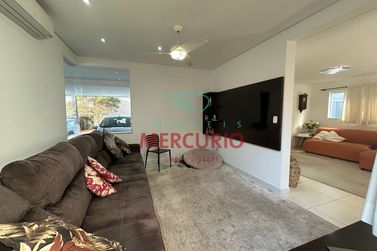 Casa &agrave; venda - 309m&sup2; - Residencial Odete