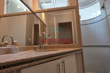 Casa &agrave; venda - 450m&sup2; - Vila Avia&ccedil;&atilde;o