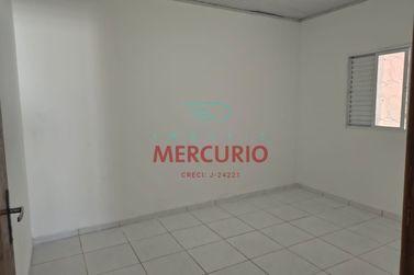 Casa &agrave; venda - 43m&sup2; - Jardim Mendon&ccedil;a