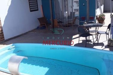 Casa &agrave; venda - 140m&sup2; - Jardim Silvestri
