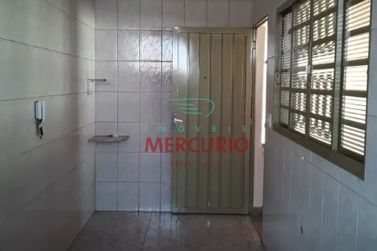 Casa &agrave; venda - 180m&sup2; - Vila S&atilde;o Jo&atilde;o da Boa Vista