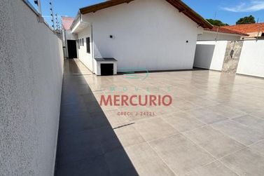 Casa &agrave; venda - 164m&sup2; - Jardim Carvalho