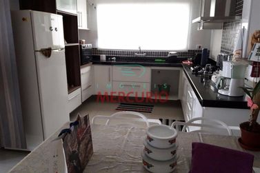Casa &agrave; venda - 310m&sup2; - Parque das Na&ccedil;&otilde;es