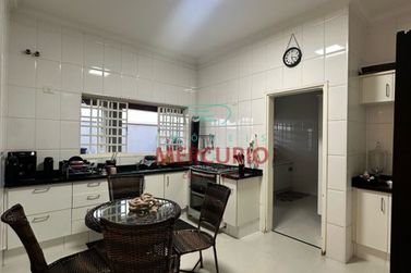Casa &agrave; venda - 485m&sup2; - Residencial Lago Sul