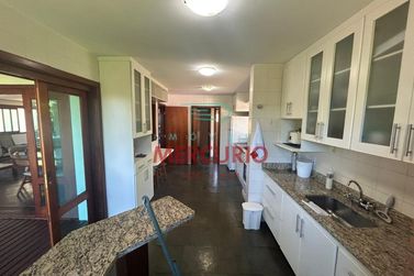 Ch&aacute;cara &agrave; venda - 236m&sup2; - Condom&iacute;nio Real Village