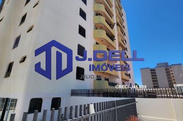 Apartamento &agrave; venda - 440m&sup2; - Centro