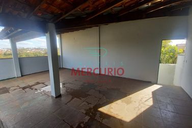 Casa &agrave; venda - 400m&sup2; - Jardim Bela Vista