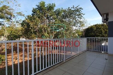 Casa &agrave; venda - 311m&sup2; - Centro