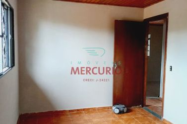 Casa &agrave; venda - 200m&sup2; - N&uacute;cleo Habitacional Vereador Edson Francisco da Silva