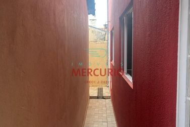 Casa &agrave; venda - 164m&sup2; - N&uacute;cleo Habitacional Mary Dota