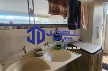 Casa &agrave; venda - 230m&sup2; - Jardim Terra Branca