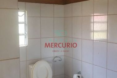 S&iacute;tio &agrave; venda - 180m&sup2; - Centro