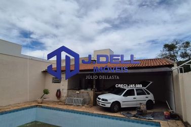 Casa &agrave; venda - 407m&sup2; - Vila Aeroporto Bauru