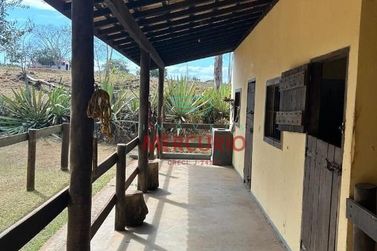 Ch&aacute;cara &agrave; venda - 719m&sup2; - Ch&aacute;caras Bauruenses