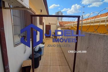 Casa &agrave; venda - 538m&sup2; - Vila Guedes de Azevedo