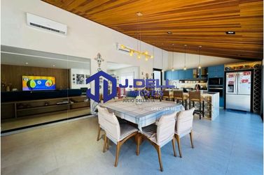 Casa &agrave; venda - 600m&sup2; - Residencial Vale Florido