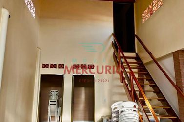 Casa &agrave; venda - 300m&sup2; - Vila Souto