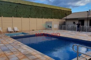 Apartamento para alugar - 47m&sup2; - Parque &Aacute;gua Comprida