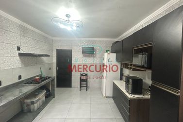 Casa &agrave; venda - 107m&sup2; - N&uacute;cleo Habitacional Vanuire