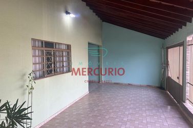 Casa &agrave; venda - 164m&sup2; - N&uacute;cleo Habitacional Mary Dota