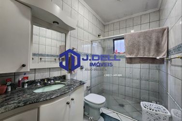 Casa &agrave; venda - 363m&sup2; - Niponica
