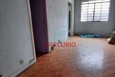 Casa &agrave; venda - 150m&sup2; - Centro