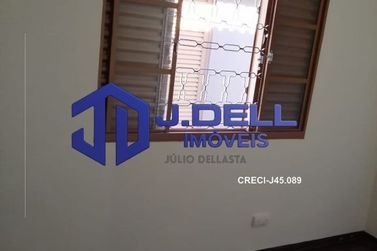 Casa &agrave; venda - 237m&sup2; - Dona Sarah