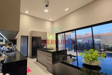 Casa para alugar - 167m&sup2; - Residencial Villa de Le&oacute;n