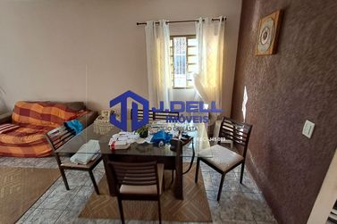 Casa &agrave; venda - 240m&sup2; - Terra Branca