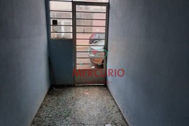 Casa &agrave; venda - 150m&sup2; - Centro
