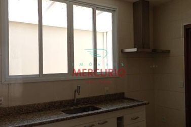 Casa &agrave; venda - 180m&sup2; - Vila Altin&oacute;polis