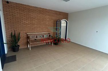 Casa &agrave; venda - 130m&sup2; - Vila Nova Cidade Universit&aacute;ria